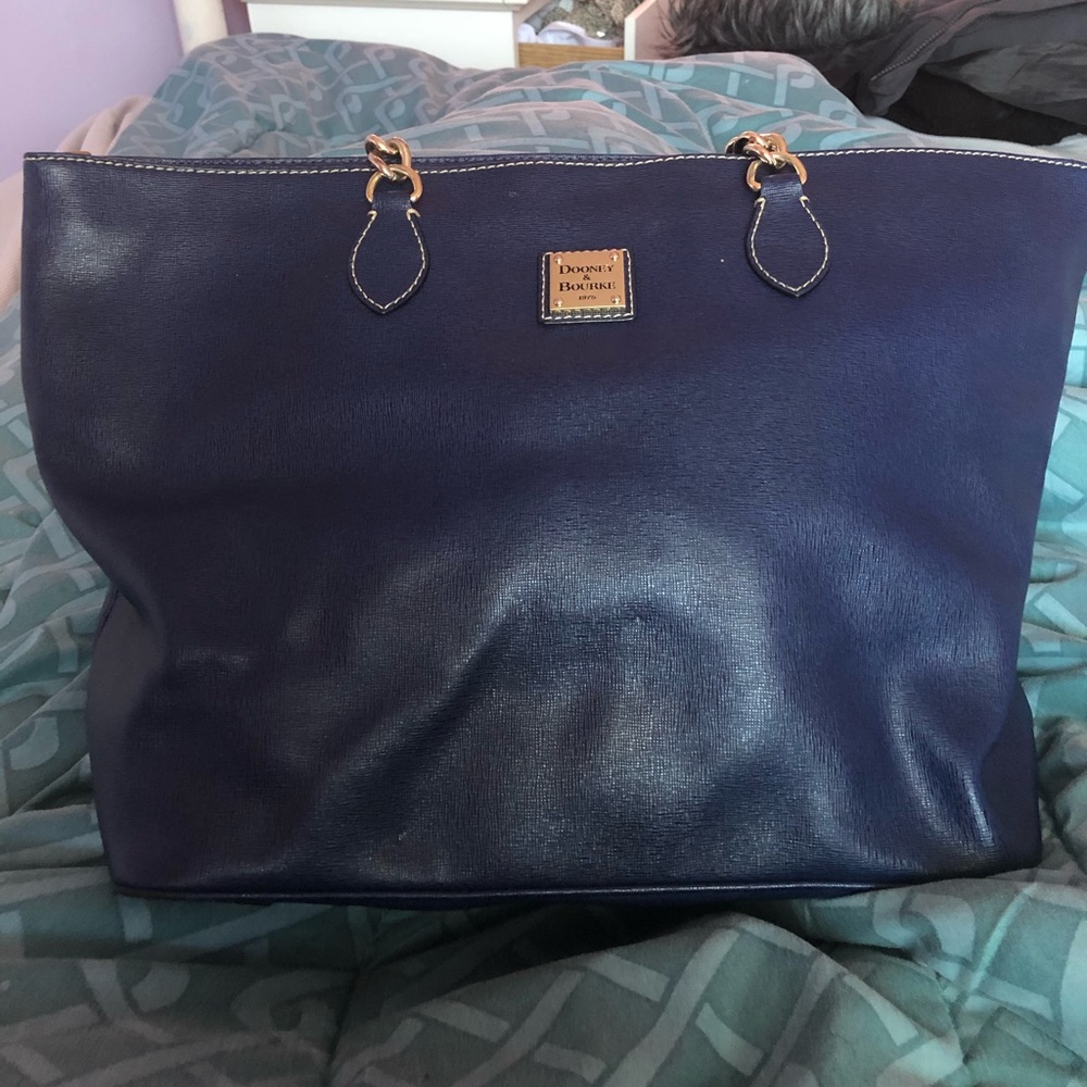 Dooney and Bourke Handbag